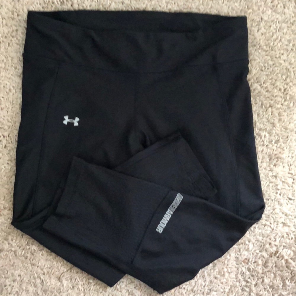 Under Armour cropped leggings
